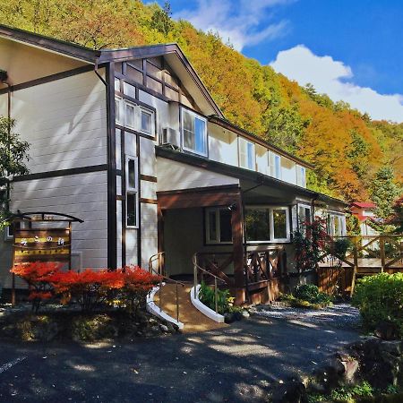Bed and Breakfast Sora no Uta Minami Alps Exterior foto